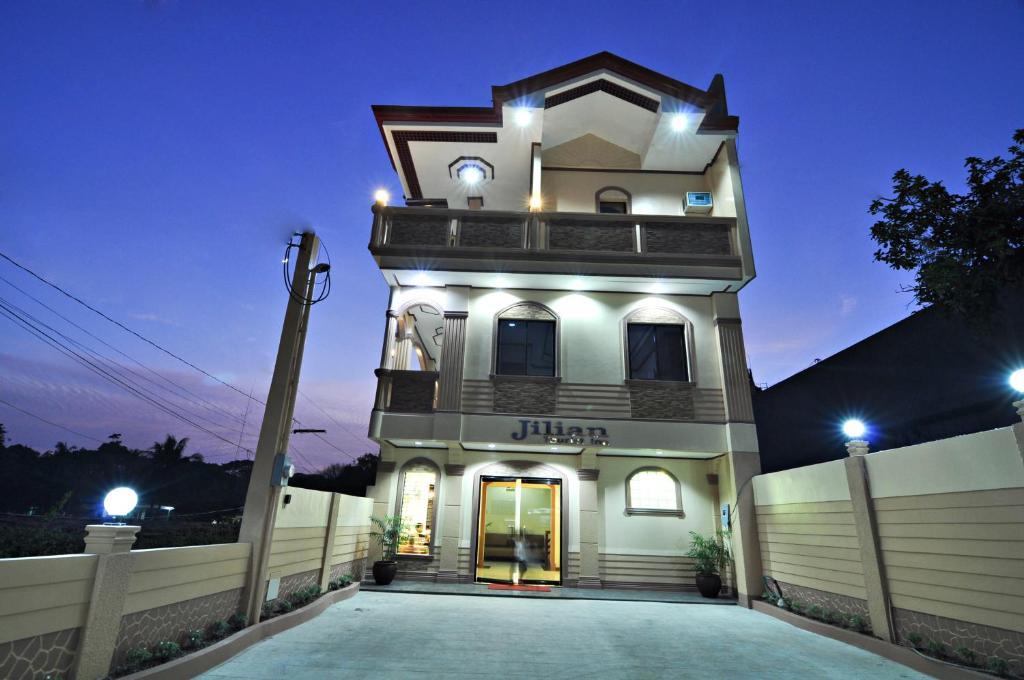 Jilian Tourist Inn Puerto Princesa Zewnętrze zdjęcie