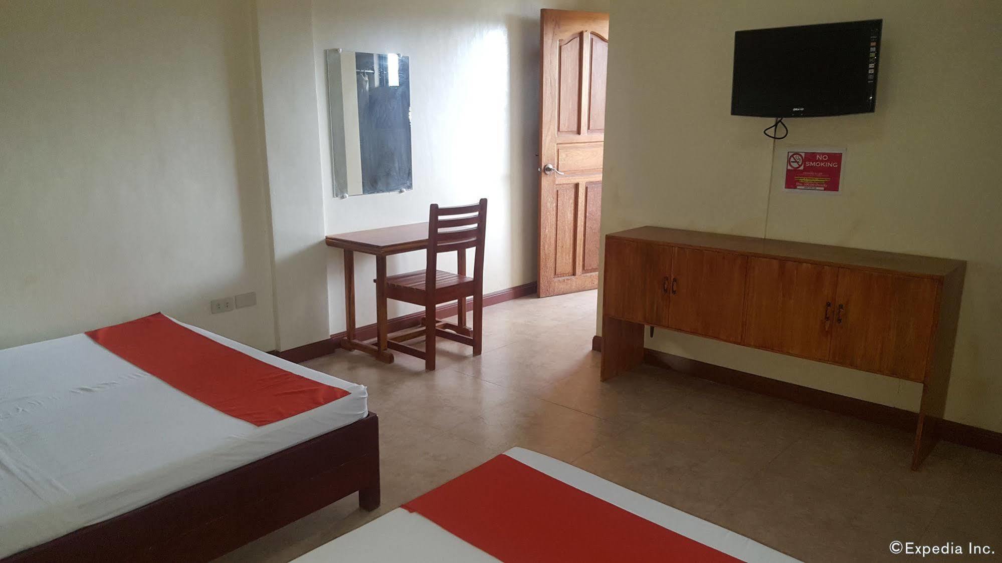 Jilian Tourist Inn Puerto Princesa Zewnętrze zdjęcie
